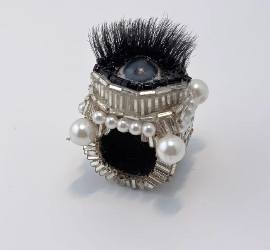 Object Subject x Carri Skoczek